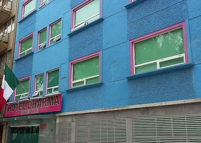 Dharma Hotel
